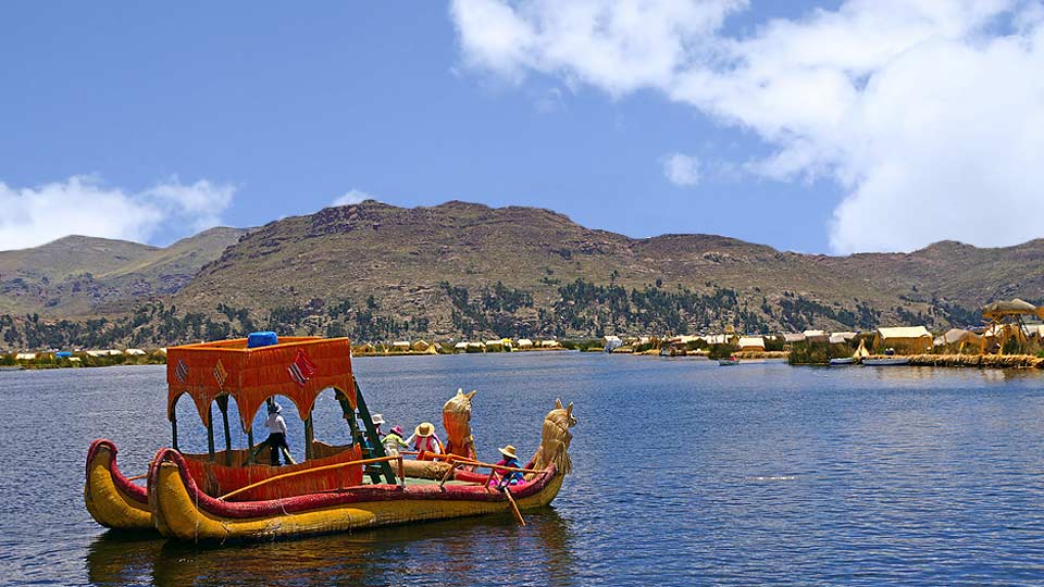 tour lake titicaca peru