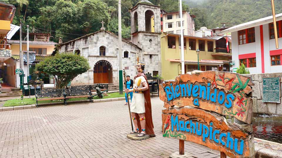how to get to machu picchu aguas calientes