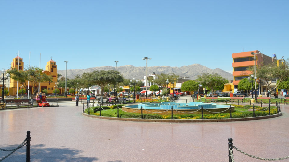 main square and nazca lines facts