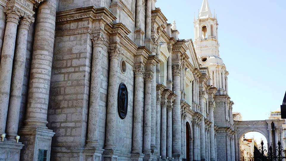 arequipa tourist attractions cathedral