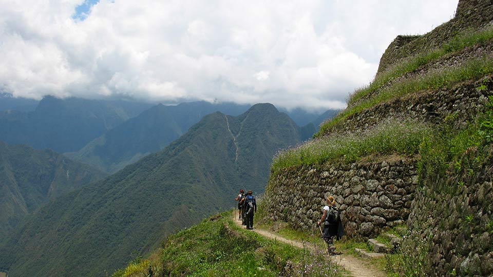 explore peru hiking inca trail