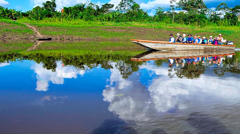 luxury vacations crossing the amazon towards the andes