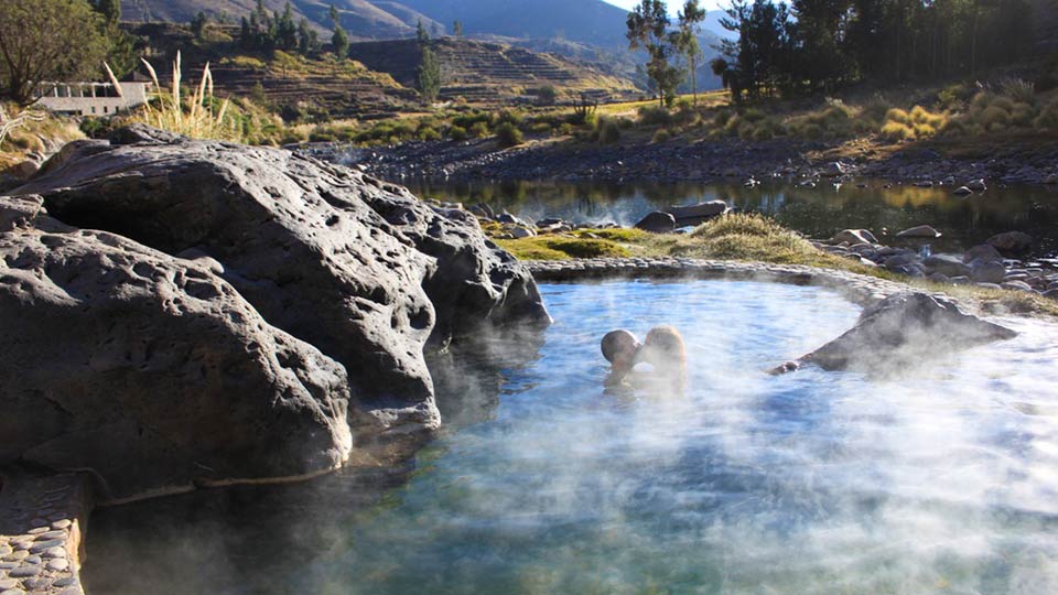 resorts for couples colca lodge