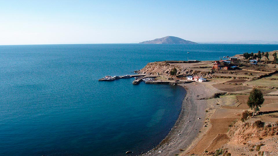 Amantani Island how to get there