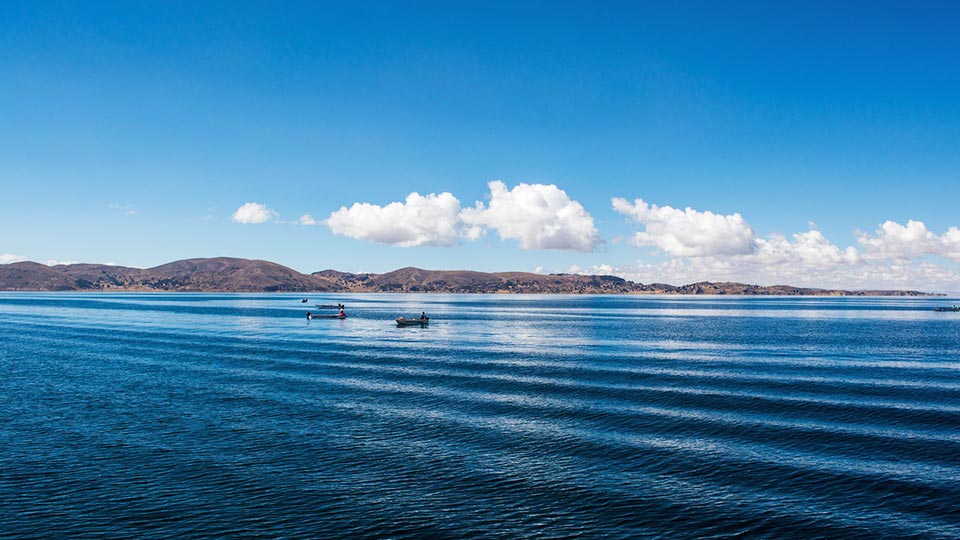 vacations in Peru lake titicaca