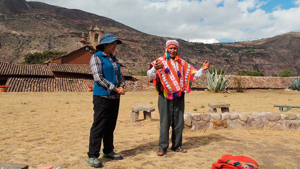 peruvian culture language