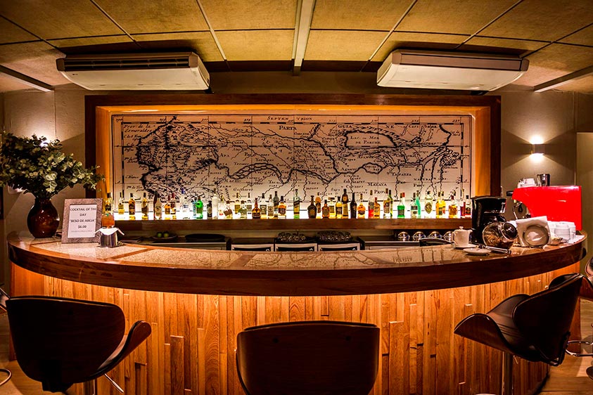 bar zone in amazon discovery cruise