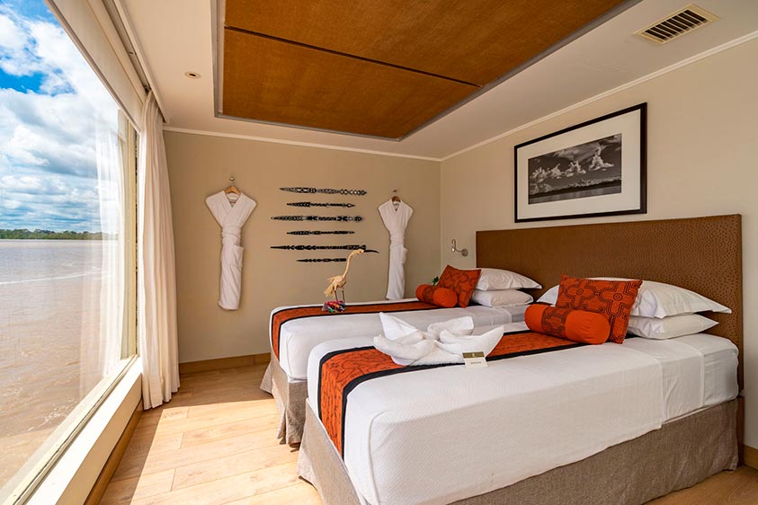 amazon discovery cruise room