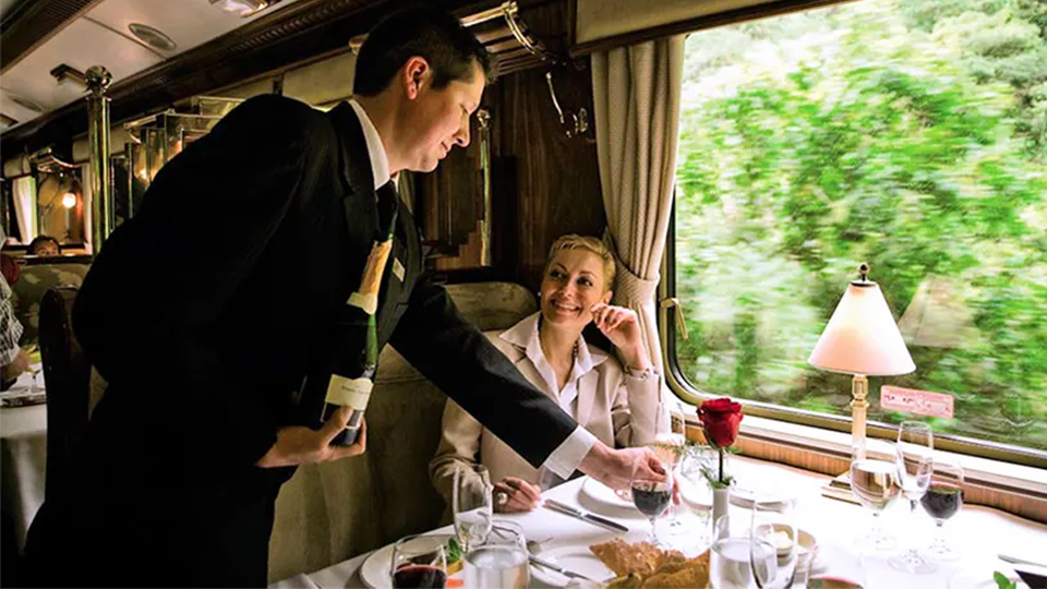 Luxury train options Peru